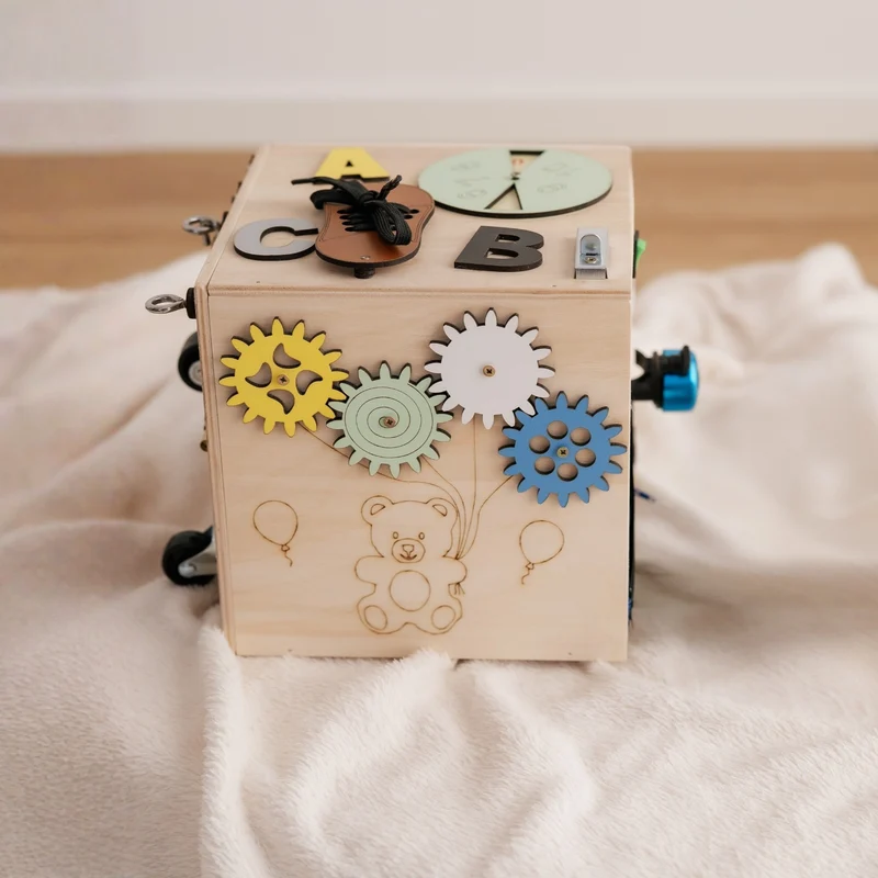 Cubo Interattivo Montessori Multi Attività