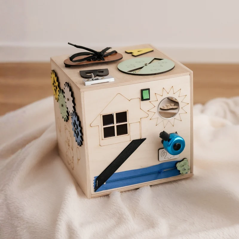 Cubo Interattivo Montessori Multi Attività