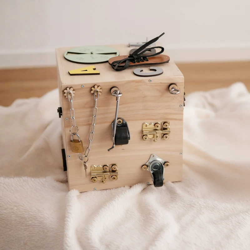 Cubo Interattivo Montessori Multi Attività