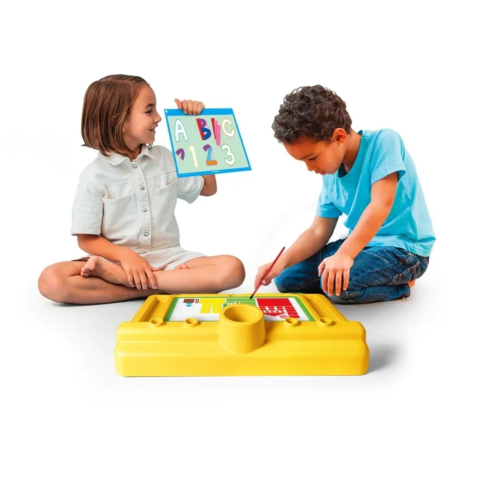 Tavolo Attivita' Montessori